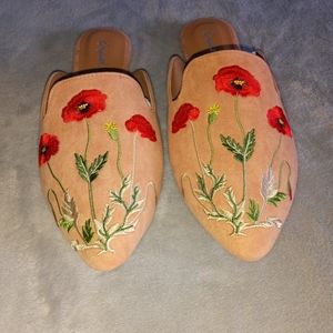 Cute Slip-on suede shoes